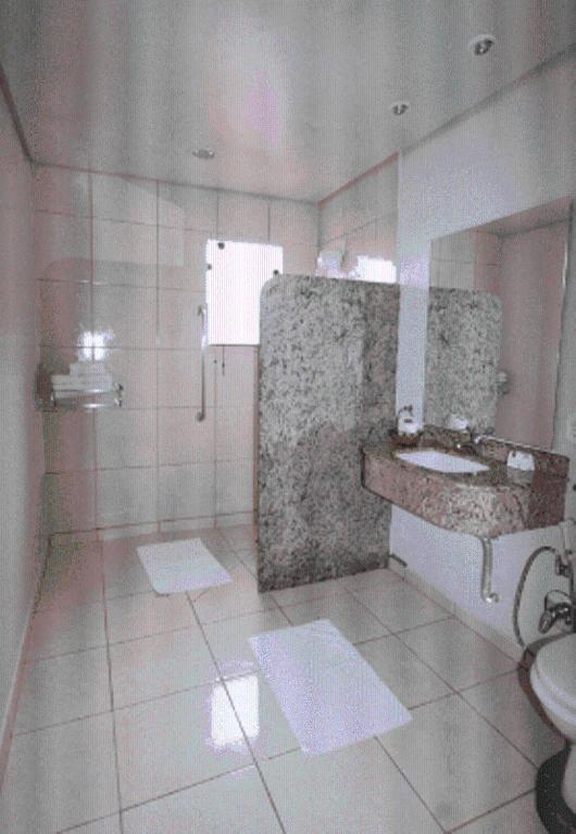 Cristal Executive Hotel Francisco Beltrão Стая снимка