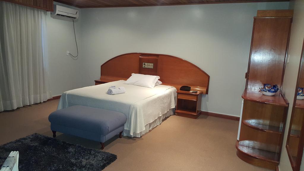 Cristal Executive Hotel Francisco Beltrão Стая снимка