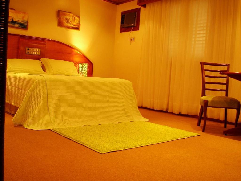 Cristal Executive Hotel Francisco Beltrão Стая снимка